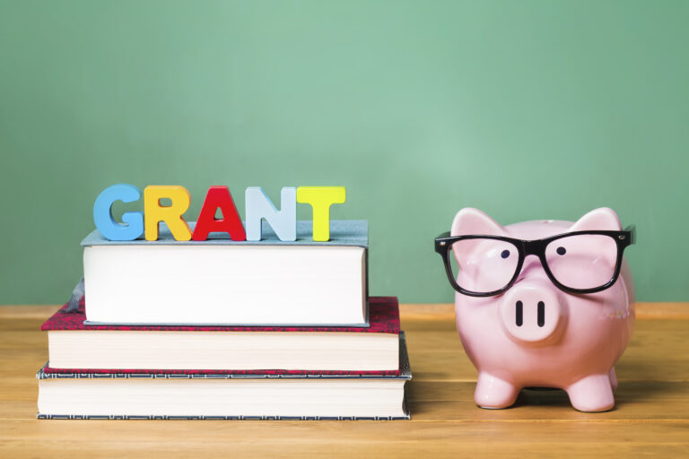 What are Grants? (Simplified Guide)